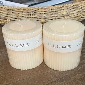 ILLUME Winter White Small 3X3
Pillar Candle set of 2